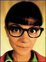 Elle joue dans 'Micmacs  tire-larigot' de Jean-Pierre Jeunet en 2009.