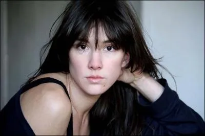 Elle est danseuse...