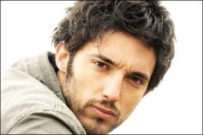 C'est le grand frre de Pierre...