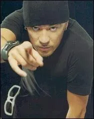 Avec qui est-il en ce moment (2008) ?