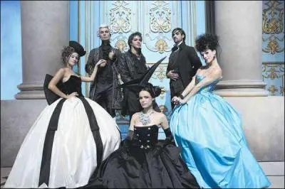 O est Claire Perot ?