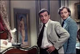 Dans le film de Granier Deferre 'Adieu Poulet' qui runit Lino Ventura et Patrick Dewaere, quel rle interprte Ventura ?