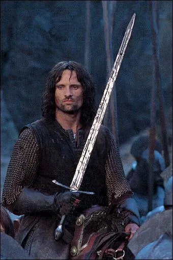 Quel est le nom du grand-pre maternel d'Aragorn ?
