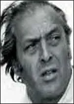 Parmi ces films qu'il tourne de 1978  1985 et qui seront tous des triomphes au-box office, trois sont raliss par Georges Lautner. Lesquels ?