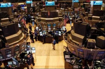 Combien gagne un analyste quantitatif qui travaille sur les marchs,  New York ?