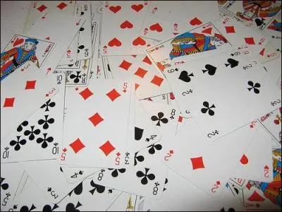 Dans lequel de ces jeux de cartes le numro 21 n'a t-il pas un rle significatif ?