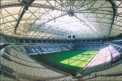 Quel est le nom de ce stade ?