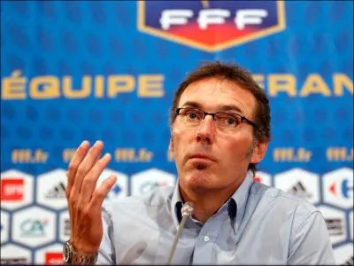 Combien y a-t-il d'internationaux français à l'OM ? ( saison 2011/2012 )