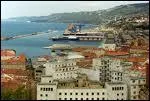 Sur quelle mer se trouve le port de Trieste ?