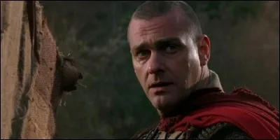 Qui interprète le rôle de Titus Pullo dans "Rome" ?