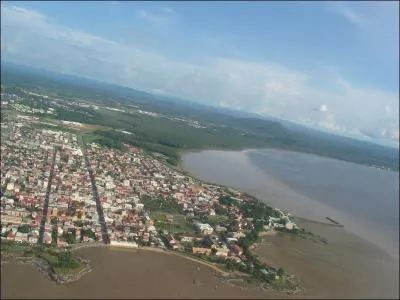 Ville de Guyane dont la spcialit est le piment :