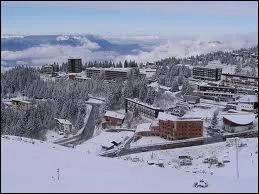 Dans quelle chane montagneuse est situe la station de Chamrousse ?