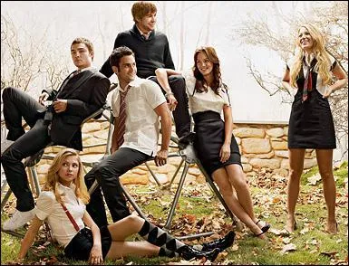 Comment s'appelle la meilleure amie de Dan Humphrey ?