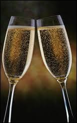 A l'occasion du centime quizz 'photos en vrac' de NWT, nous allons boire le champagne, mais lequel ? un champagne cr  Reims en 1772 ayant appartenu  une dame ne Ponsardin :