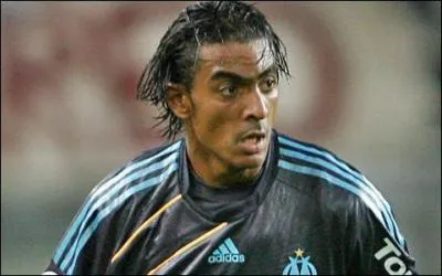 Dans quel club a sign Fabrice Abriel ?