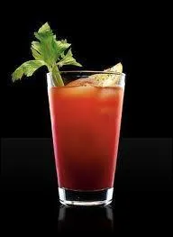 De quoi est compos le cocktail 'Bloody Mary' ?