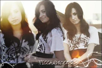 Ses soeurs se nomment :