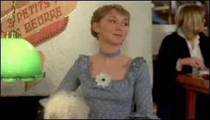 Gigi travaille dans une :