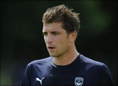Ancien gardien marseillais, il fait partie dsormais des joueurs cls des Girondins de Bordeaux, c'est...