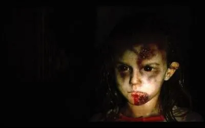 Qu'est-ce qu'est cette fille ?