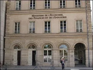 Quel nologisme a invent Christine Lagarde (alors  Bercy) pour viter de parler de 'rigueur' ?