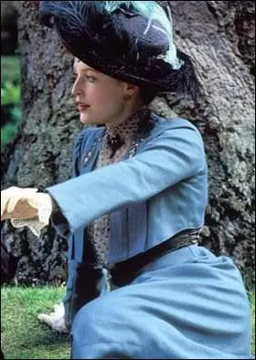 Dans quel film d'poque peut-on voir Gillian Anderson dans cette robe bleue ?