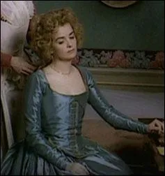 Dans quel film d'Eric Rohmer Lucy Russell est-elle habille de la sorte ?