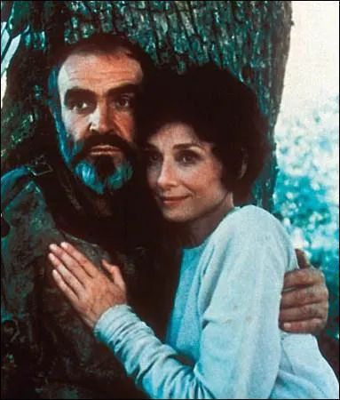 Dans quel autre film, dans lequel elle est plus ge, porte-t-elle une robe bien plus rustique aux cts de Sean Connery, qui interprte le rle de Robin des Bois ?