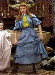 Quel est le vrai titre du film musical dans lequel la belle Judy Garland danse dans cette robe bleue  cravate jaune ?