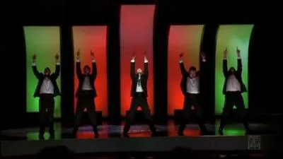 Saison 1 : Comment s'appelle le groupe de Will cre dans l'pisode 3 de la saison 1 ?