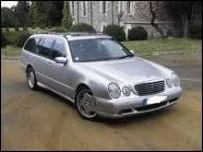 Quelle est la couleur de cette voiture ?