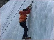 Alpinisme : se traduit par :