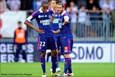 Les Lyonnais ont eu du mal  convaincre avec une prestation plutt mitige et ont d concder le nul face au Stade Brestois lors de la troisime journe. Quel fut le score ?