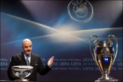 Lors du tirage au sort, l'OL a t plac dans le...