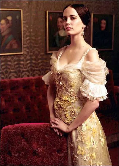 Dans quel film, dont le titre porte le nom d'un clbre voleur, Eva Green porte-t-elle cette jolie robe ?
