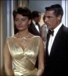 Dans quelle comdie familiale Cary Grant se trompe-t-il sur la personne de Sophia Loren et la prend pour une pauvre alors qu'elle est la fille d'un clbre musicien italien ?