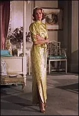 Dans quel film, le dernier de sa carrire d'actrice, peut-on voir Grace Kelly arborer cette belle robe satine ?