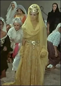 Quel est le vrai titre du film dans lequel Anglique apparait ainsi voile ?