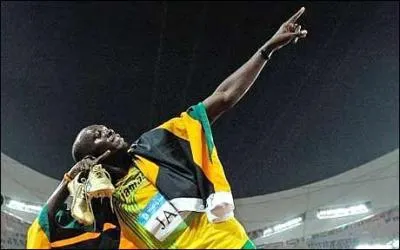 Auteur du record mondial du 100m en 9'58, Usain Bolt possde de nombreux surnoms. Lequel des trois suivant ne porte-t-il pas ?