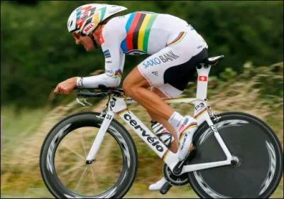 Spcialiste du contre-la-montre, le suisse Fabian Cancellara est couramment appel...