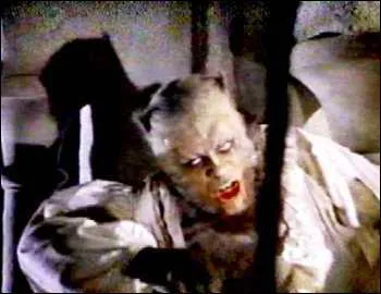 Le ralisateur britannique Terence Fisher, clbre pour ses adaptations de Dracula et de Frankenstein, revient en 1961 avec ce film de loup-garou qui deviendra un classique du genre. C'est :