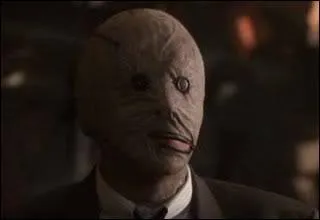 Clive Barker revient en 1990 avec un film de morts-vivants appels les Nocturnes. C'est :