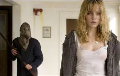 Aprs une tempte, quatre amis se rfugient dans un paquebot qui semble tre abandonn. Du moins le croient-ils... Prix du meilleur indit video Gerardmer 2011, c'est :