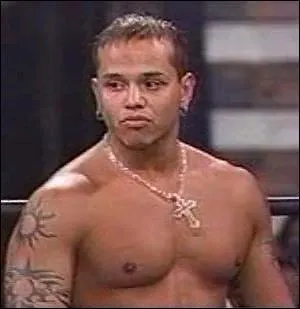 Qui est-ce ? (vous le voyez trs souvent... ) ?