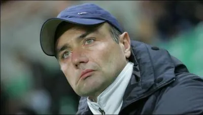 Cdric Daury entrane lequel de ces clubs ci-dessous ?