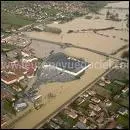 Quelle est la traduction du mot INONDATION ?