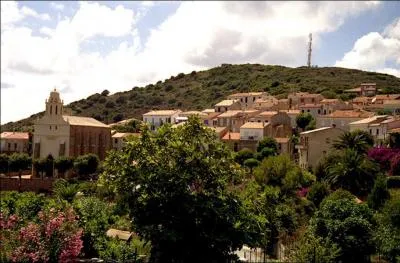 Quelle est cette ville de Corse ?