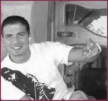 Quel est le clip qui est tourné en noir et blanc ?