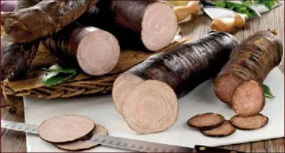 Quelle ville n'est pas connue pour son andouille ?