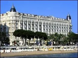 Quelle ville n'est pas connue pour ses saucisses ?